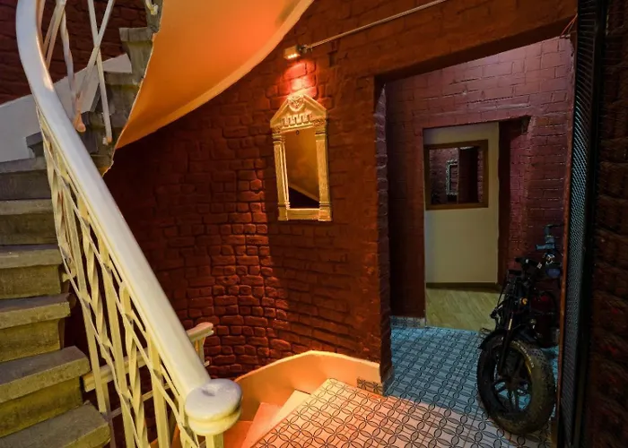 White Bolshoi 酒店