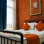 White Bolshoi Hotel 3*